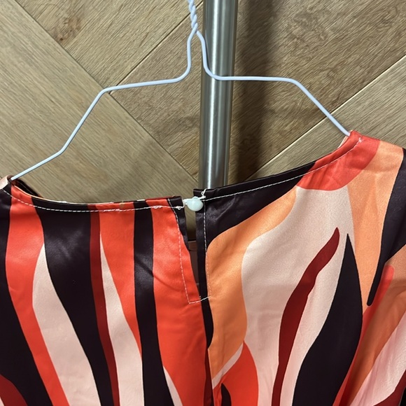 Multi-coloured dress - Picture 8 of 10